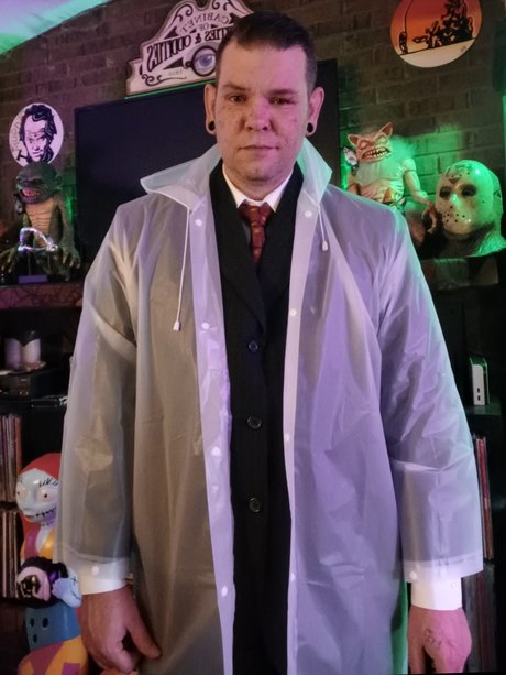 Master Bateman model porn photo