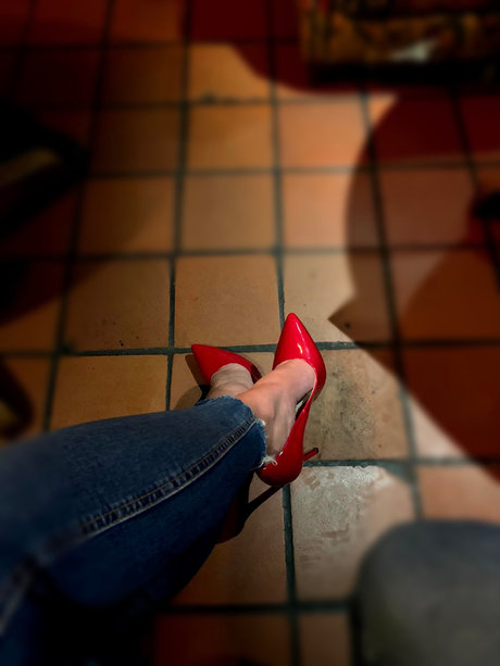 Lucy Tupper model high quality photos