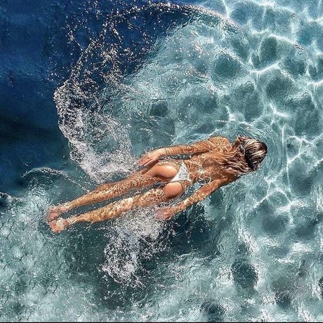 Sweetkiss model hot pictures