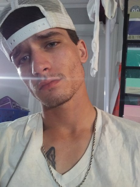 Snuffy model perfect photo