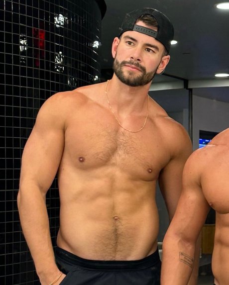 Parker Nolan art model photos