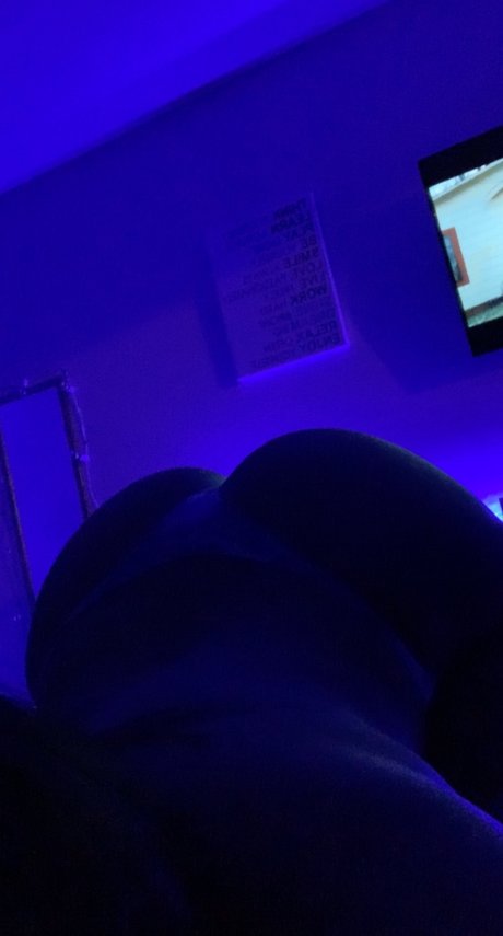 Tionna hd star images