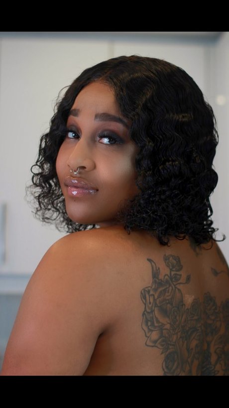 Iris L beautiful star photo