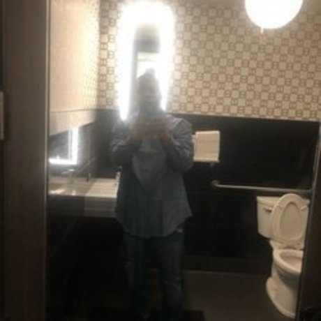 Sleepy Eye Chris model naked galleries