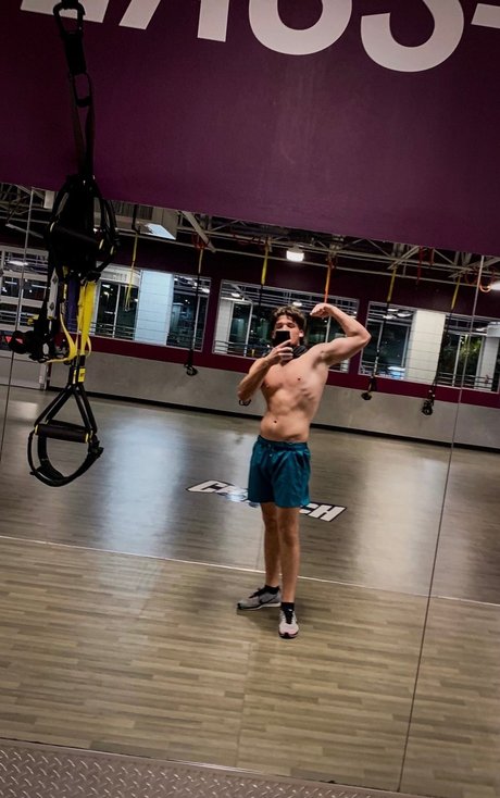 the Italian stallion beautiful model pic