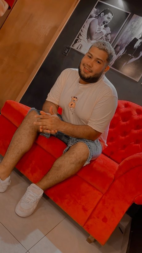 Leonardo Xama model best picture