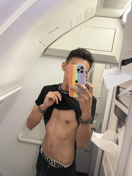 Eduardo Nicoletti model naked photos