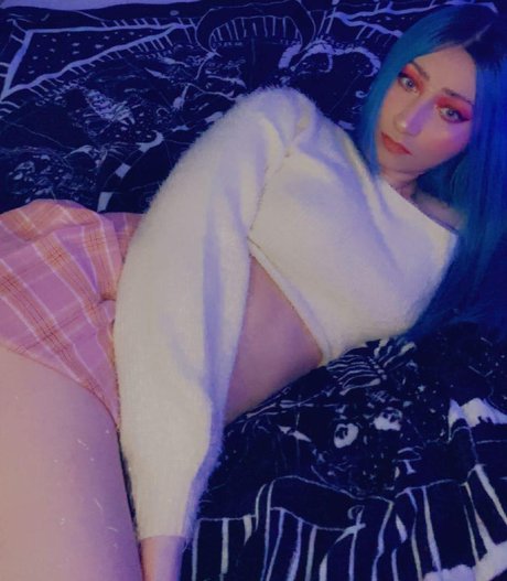 NashiieFeet star pornographic photos