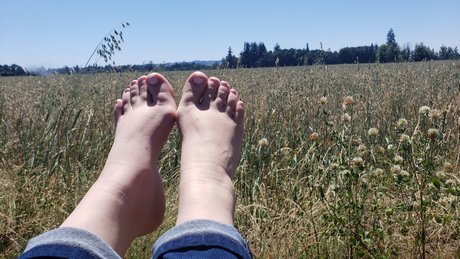 Feet Goddess pornstar pretty pics