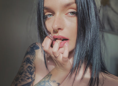 Essssm_ pornstar top photo