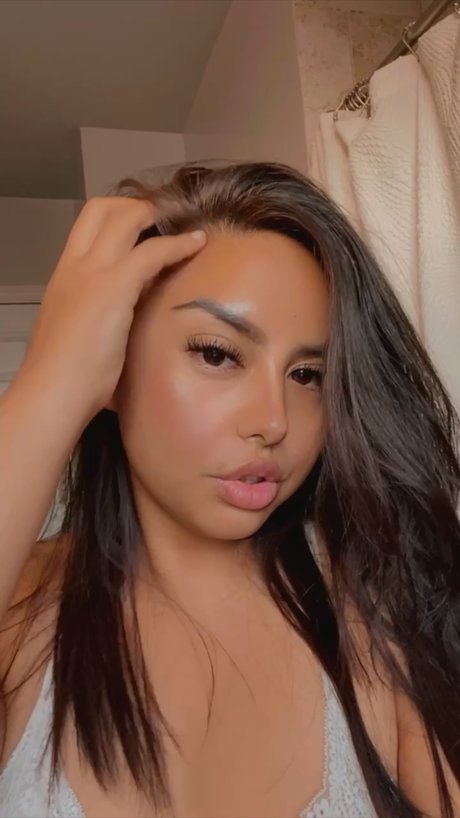 Natalie Vega star high quality pic