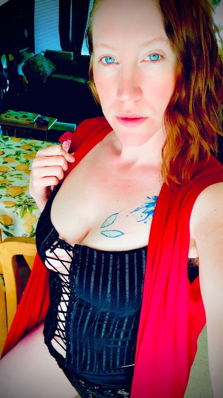 Lydia Chase pornstar erotic photos