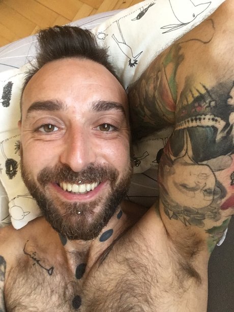 Mi on star free archive