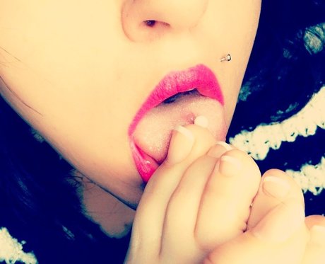 Lumen Tesla pornographic star images