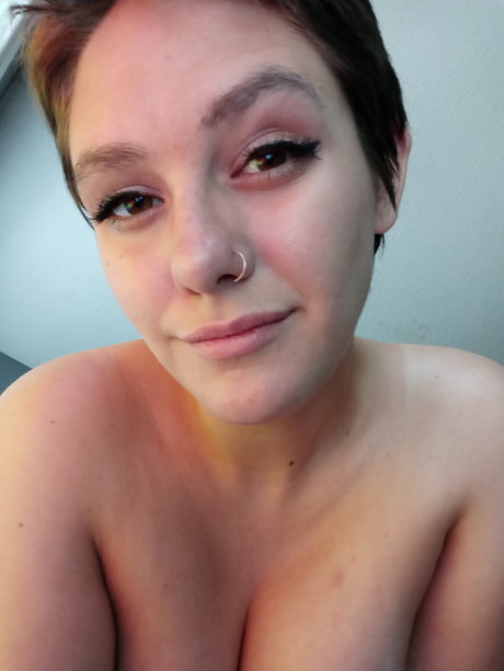 Raven Nyx best model photos