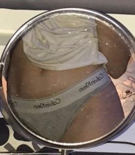 kiwi cake pornstar nude images