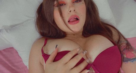 LORENA HOUSE free star img