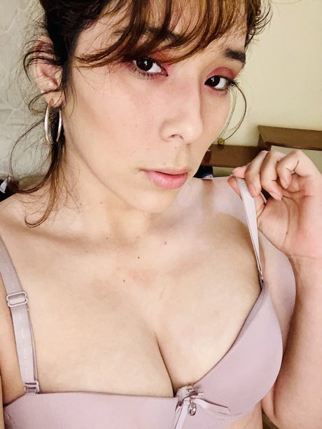 Sheyna star beautiful archive