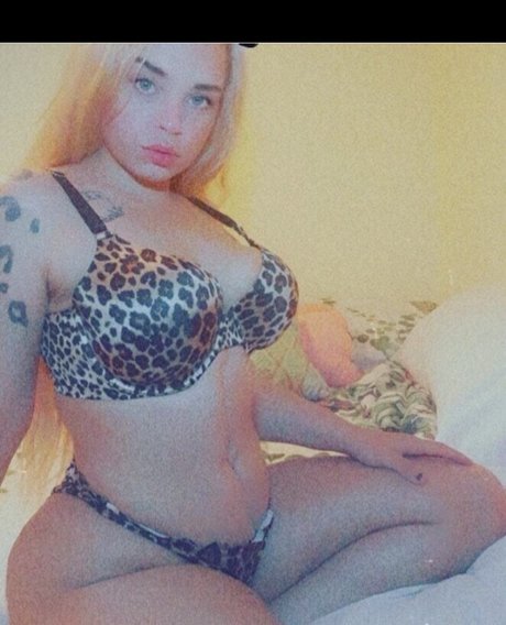 Madison Summer hot actress image