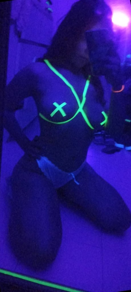 srta__alos nice model pictures