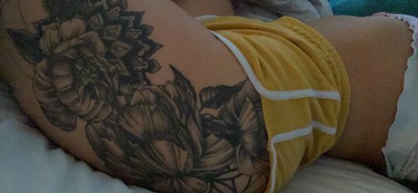 Julia Lauren star art img