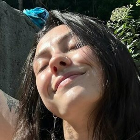 bass Canyon nudes model pic