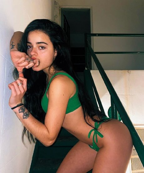 Juli Savioli pornstar top photo