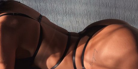 Samyra Pletikozie free pornstar photo