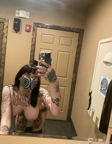 KrispyKremeRose star picture