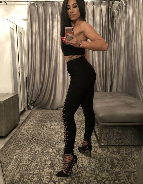 Mistress Tangent porn star photo