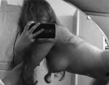 maycurlyvip star picture