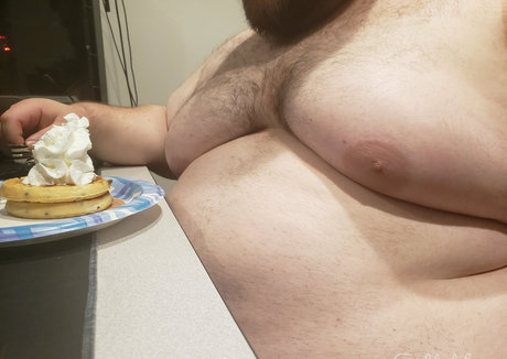 femalefeederheaven nude actress pictures