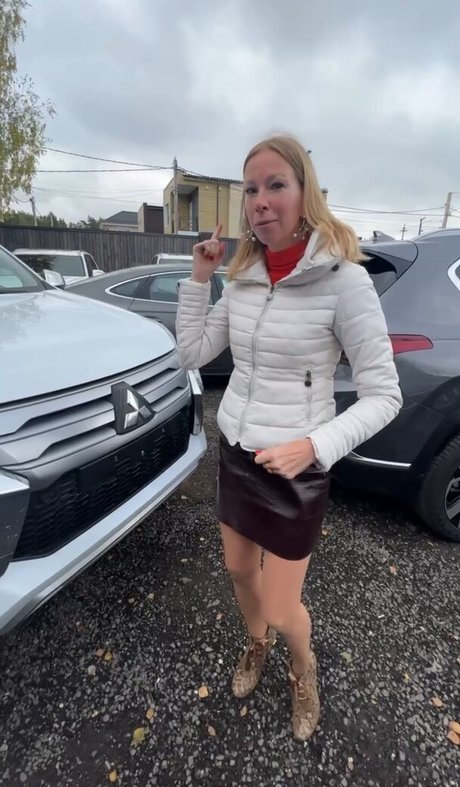 Lisa Rulit perfect pornstar pictures