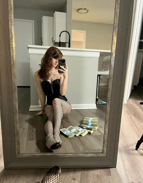 marieeeloveee2 0 star pic