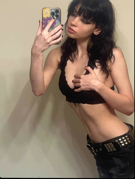 Sylvie feral sex star galleries