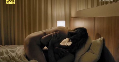 Juliana Lohmann naked model pic