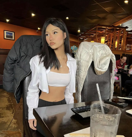 Foreign bich pornstar erotic img