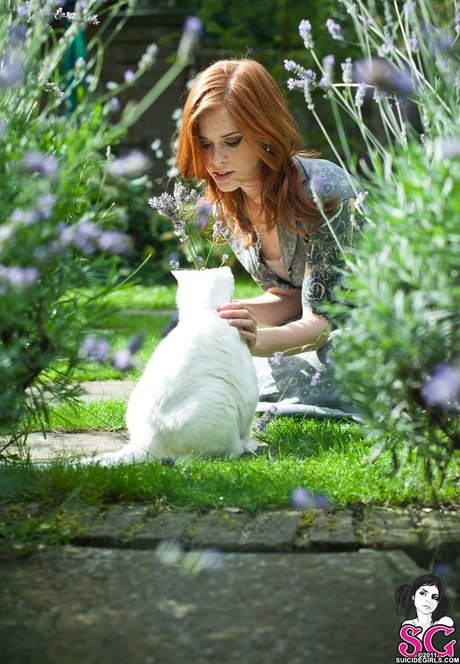 Annalee model xxx pics