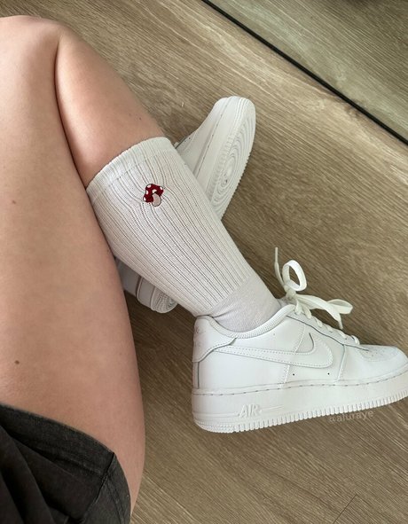 itsaluraye model adult pic