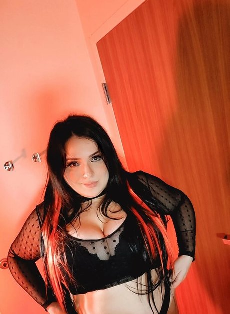 Lazeeza best actress image