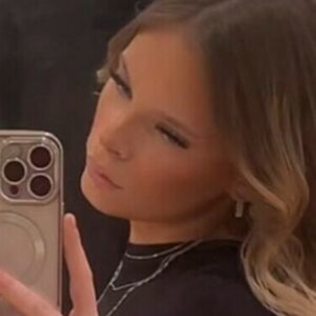 Arielle Burstrom star free picture