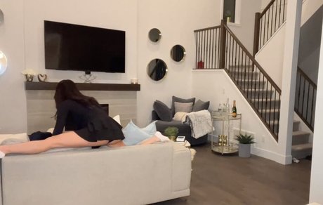 Karenliao nudes actress pictures