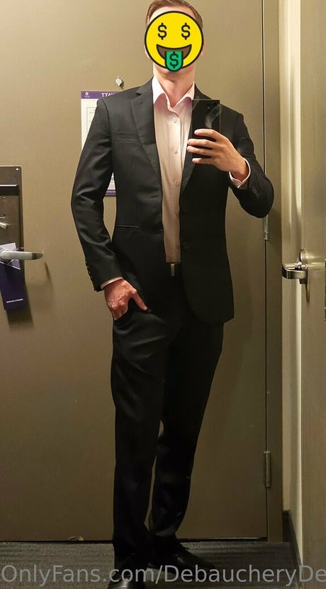 debaucherydesired model pretty pics