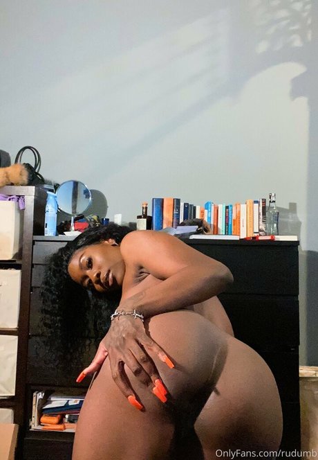 rudumb hd pornstar pic