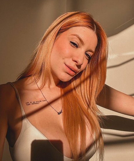 Carolina Camargo hot pornstar galleries