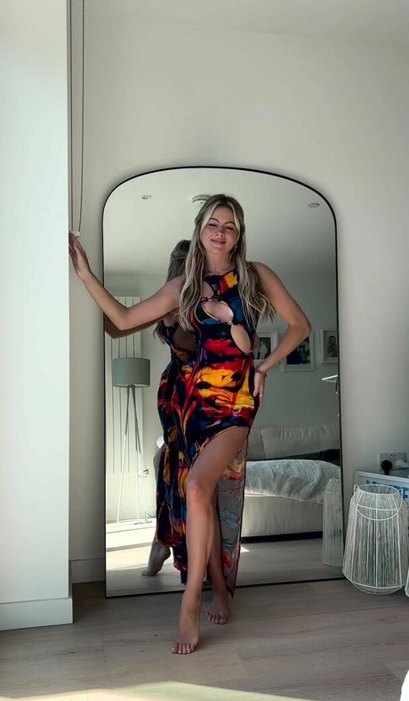 Tasha Ghouri star top pics