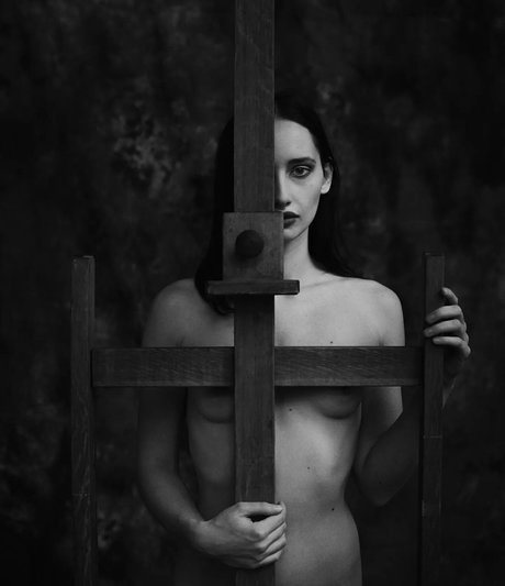 Paula Szenejko model pornographic pic