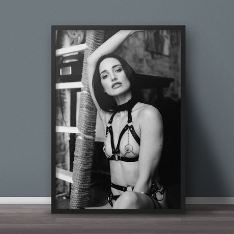 Paula Szenejko sex model images