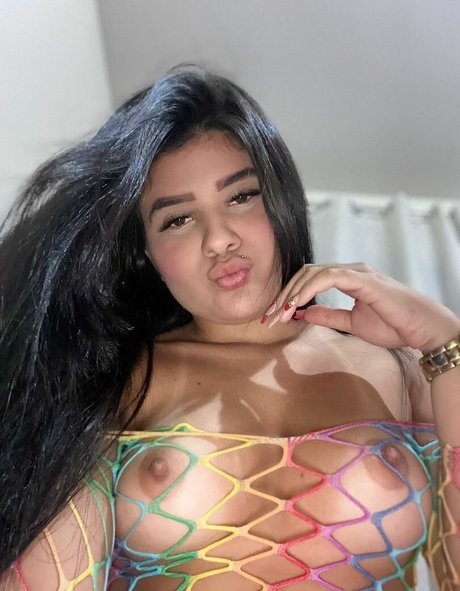 Thayna_ sex star photos