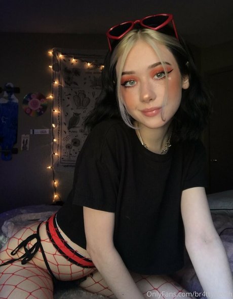 br4ttydeath erotic star archive